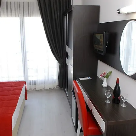 Отель Eleven 3*