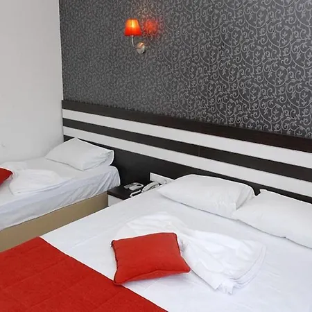 Eleven Cesme