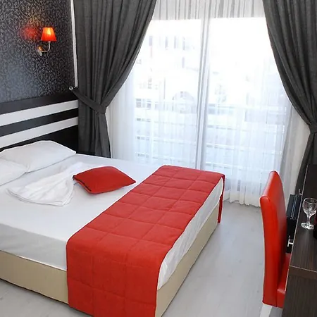 Eleven Hotel 3*