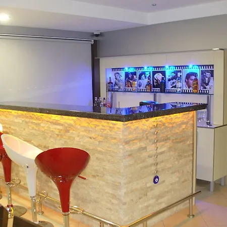 Hotel Eleven 3*